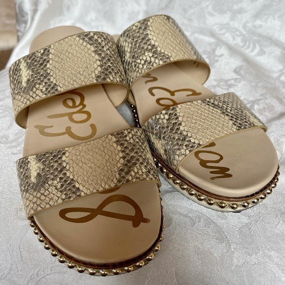 Sam Edelman sandals with gold ball details - Picture 1 of 5